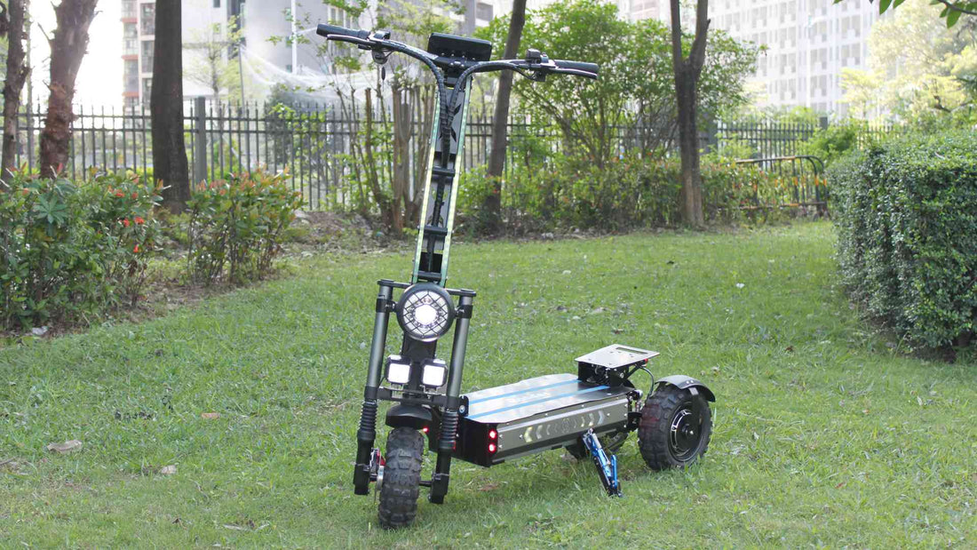 3 wheel electric scooter Rooder r803o18 6000w 52v 20ah 60-65km/h for adults for sale