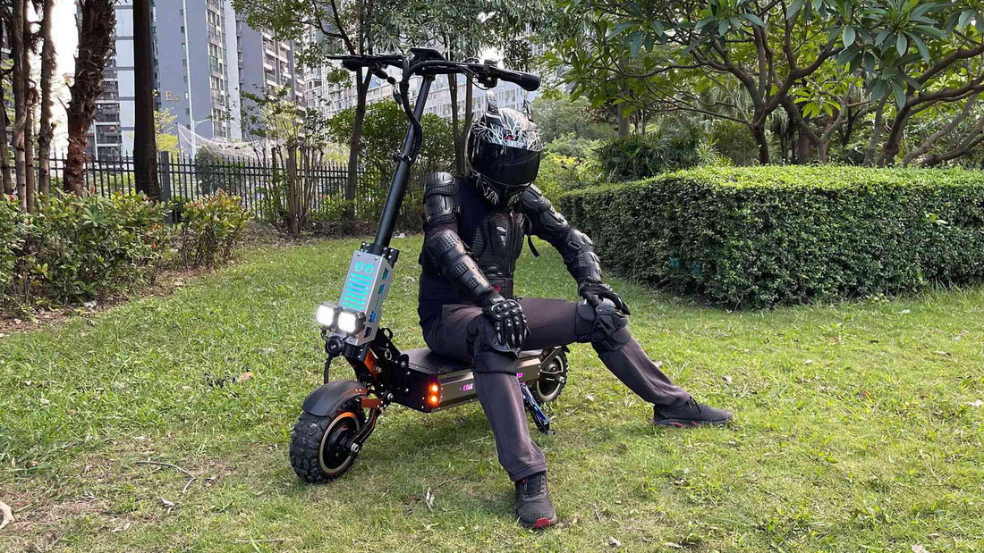 fastest long range electric scooter Rooder r803o15b 8000w 80-90km/h 72v 50ah lithium battery for sale