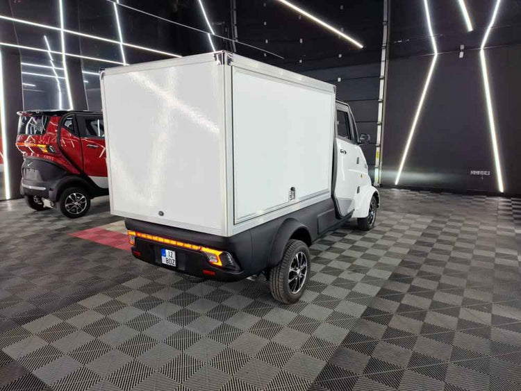 electric sports car wholesale price